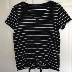 Jones of New York Signature Short Sleeve T